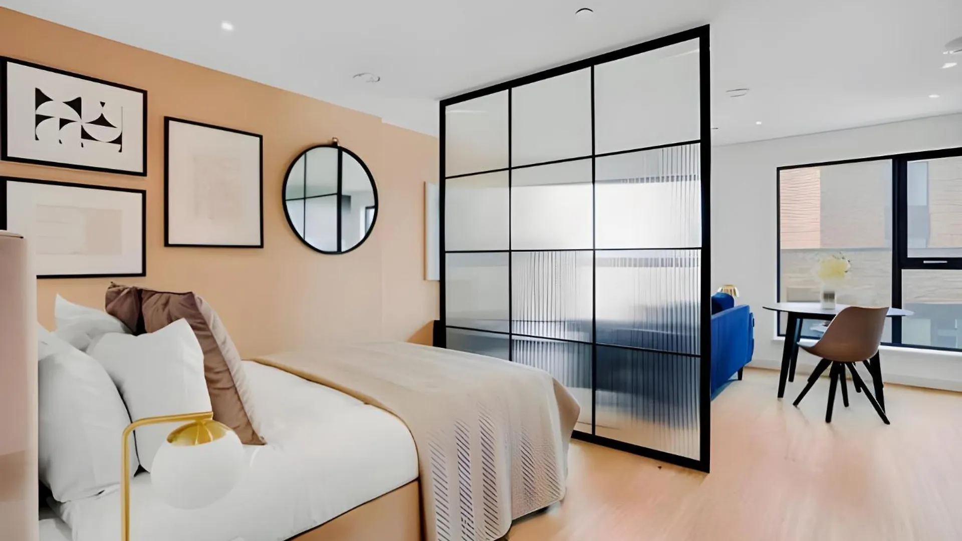 Apartment Sky Studio Near O2, Olympic Stadium Canary Wharf London United Kingdom