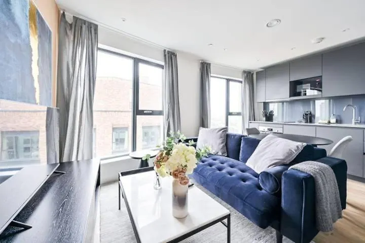 Sky Studio Near O2, Olympic Stadium Canary Wharf 런던